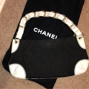 CHANEL 2003/2004 Black Canvas & White Leather "Olsen" CC Stitching Shoulder Bag